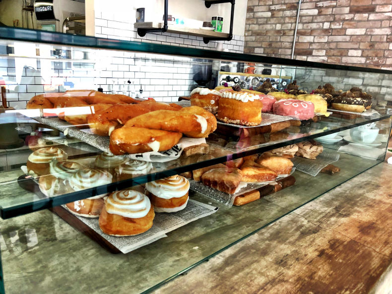 Kudough's Donuts & Coffee Bar, A Must for Donut Lovers Tasting Puerto