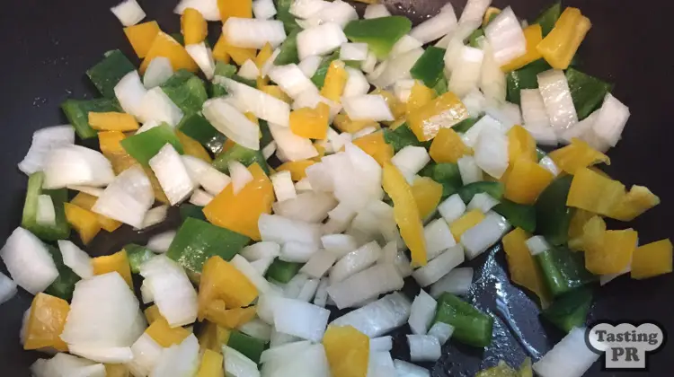 How to make Salsa Criolla