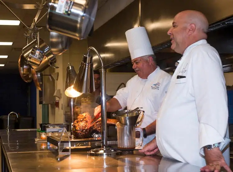 Chef Wilo Benet Partners with PR Convention Center
