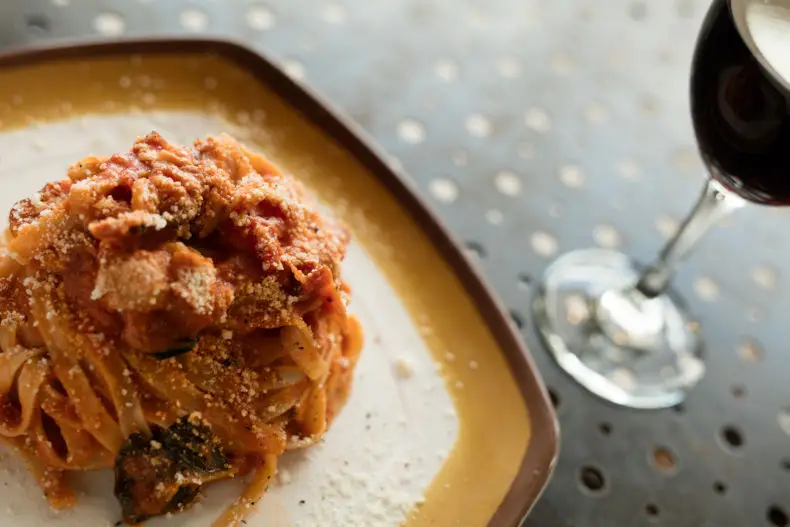 Il Nuovo Mercato Celebrates Their 4th Anniversary