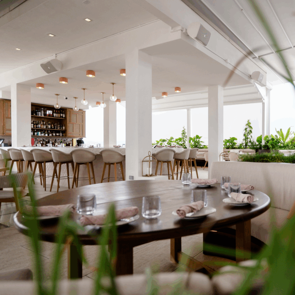 Mar y Rosa Celebrates One Year of Rooftop Magic with Chef José Mendin and Friends